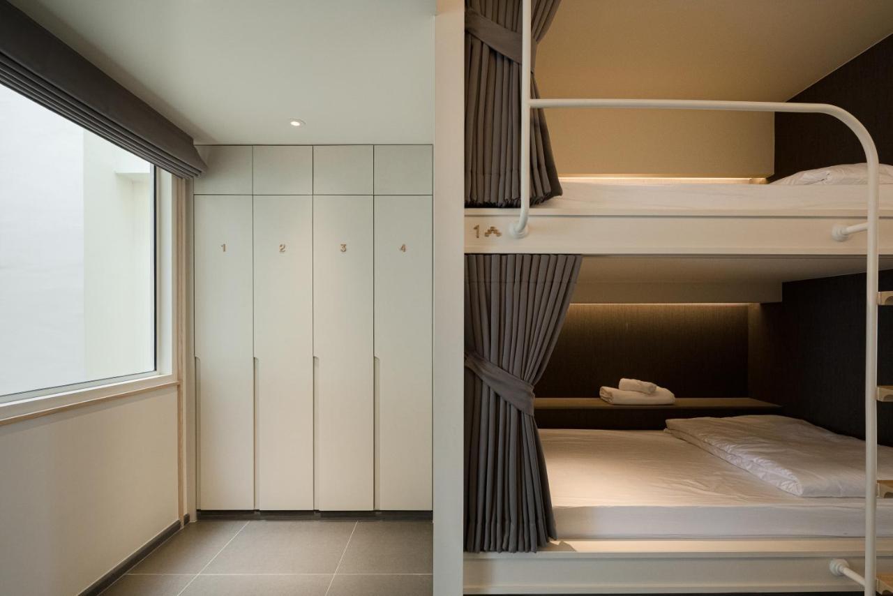 Yanh Ratchawat Hotel Bangkok Ngoại thất bức ảnh