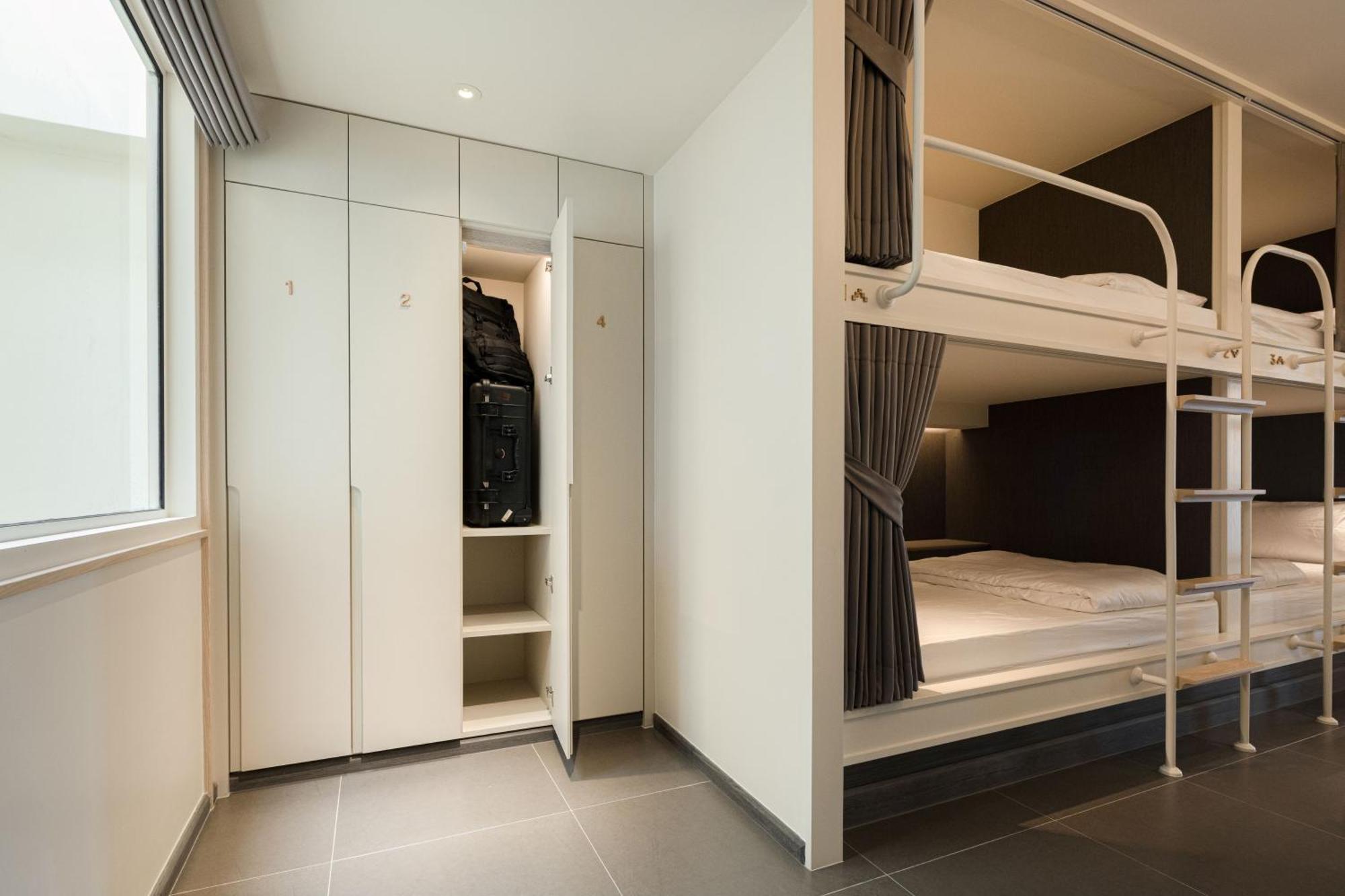 Yanh Ratchawat Hotel Bangkok Ngoại thất bức ảnh